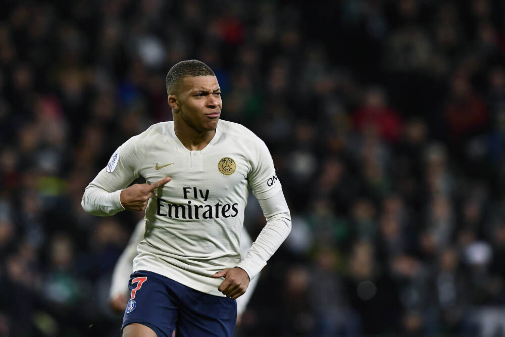 新房卖不动，老破小却被抢破头